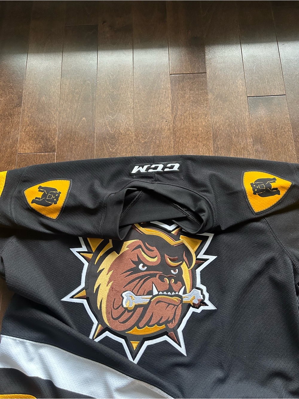 CCM Hamilton Bulldogs OHL CHL Official Hockey Jersey - Picture 5 of 6